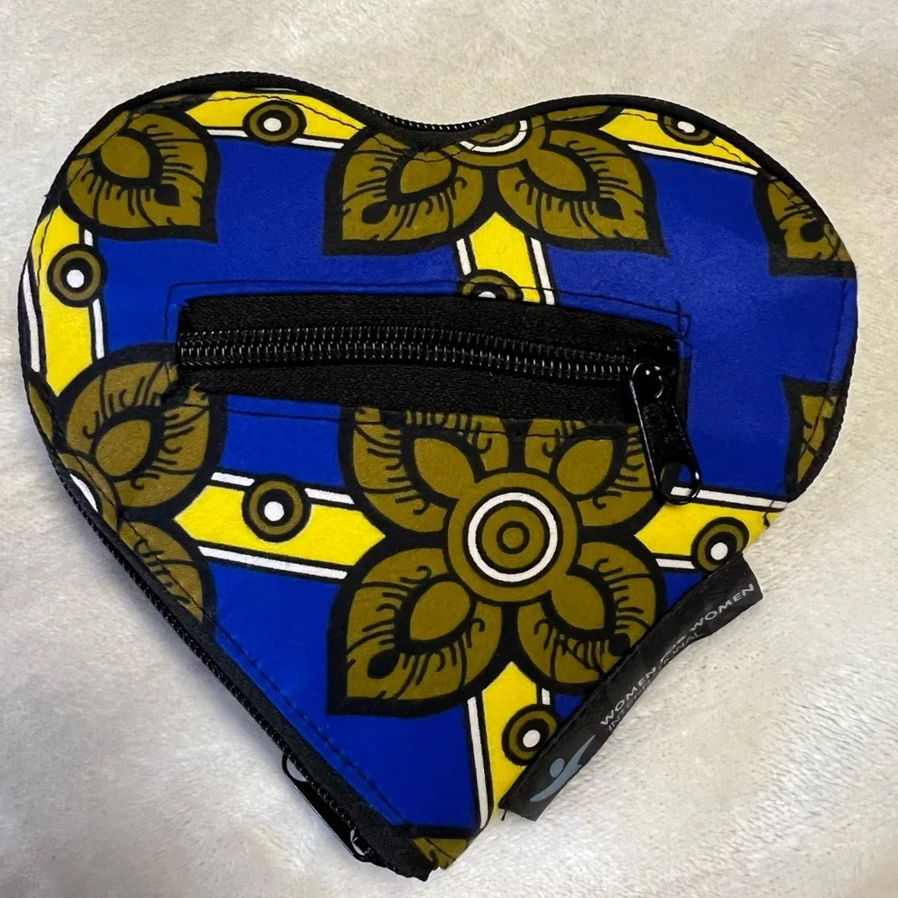 Women For Women International Heart Tote Expandable Tote Bag, NWOT